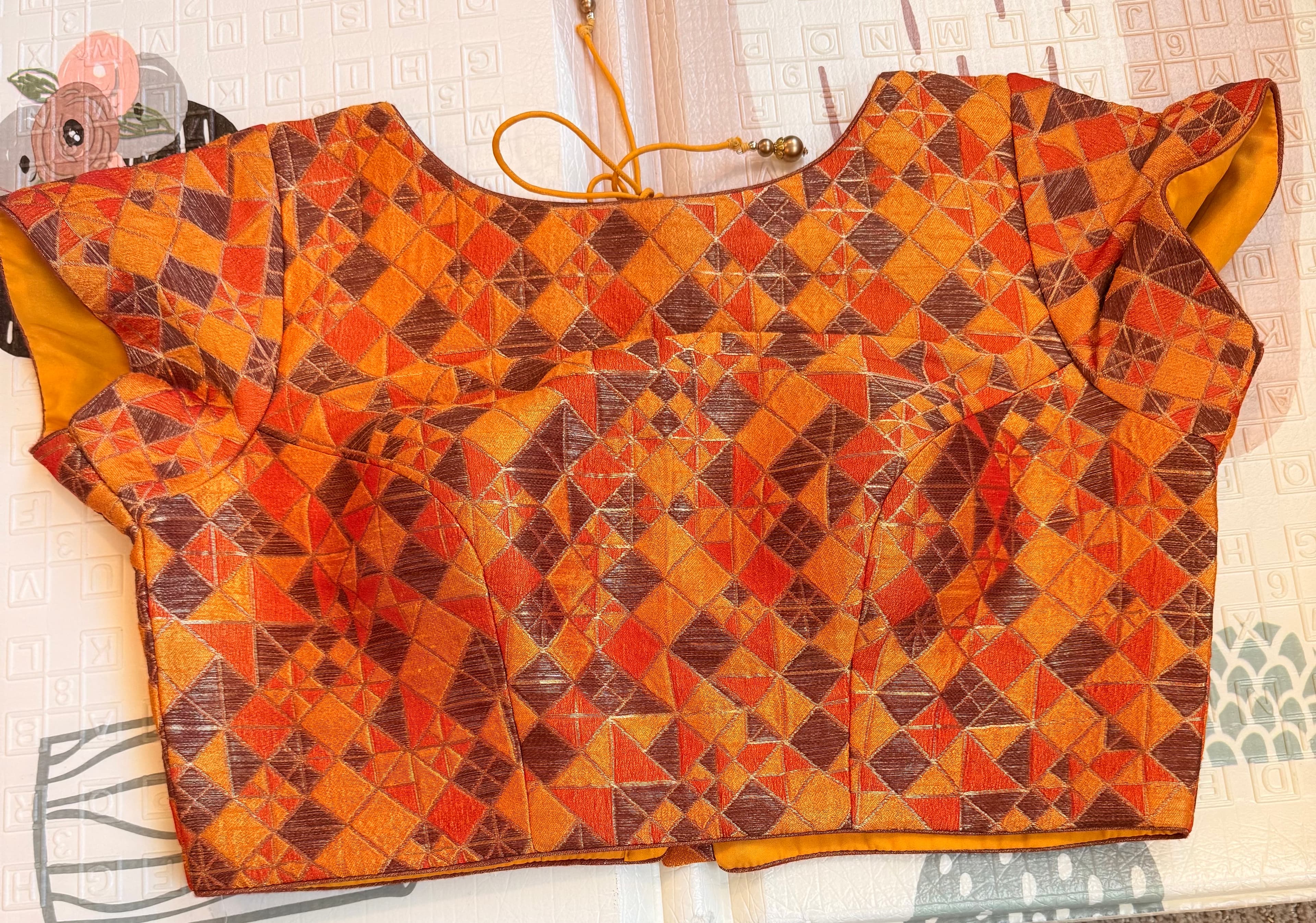 Blouse size 38
