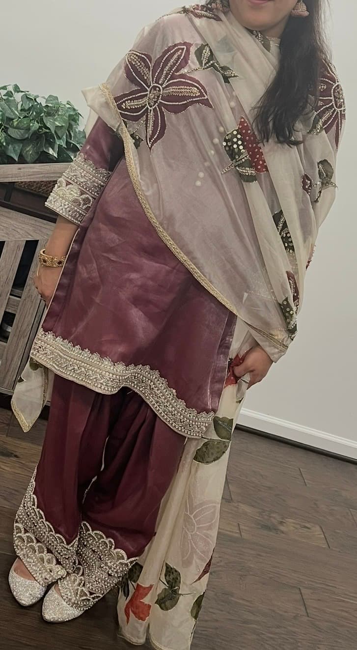Shiney silk with beautiful work and farshi duppata